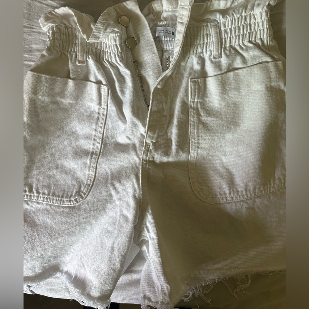 White Zara shorts